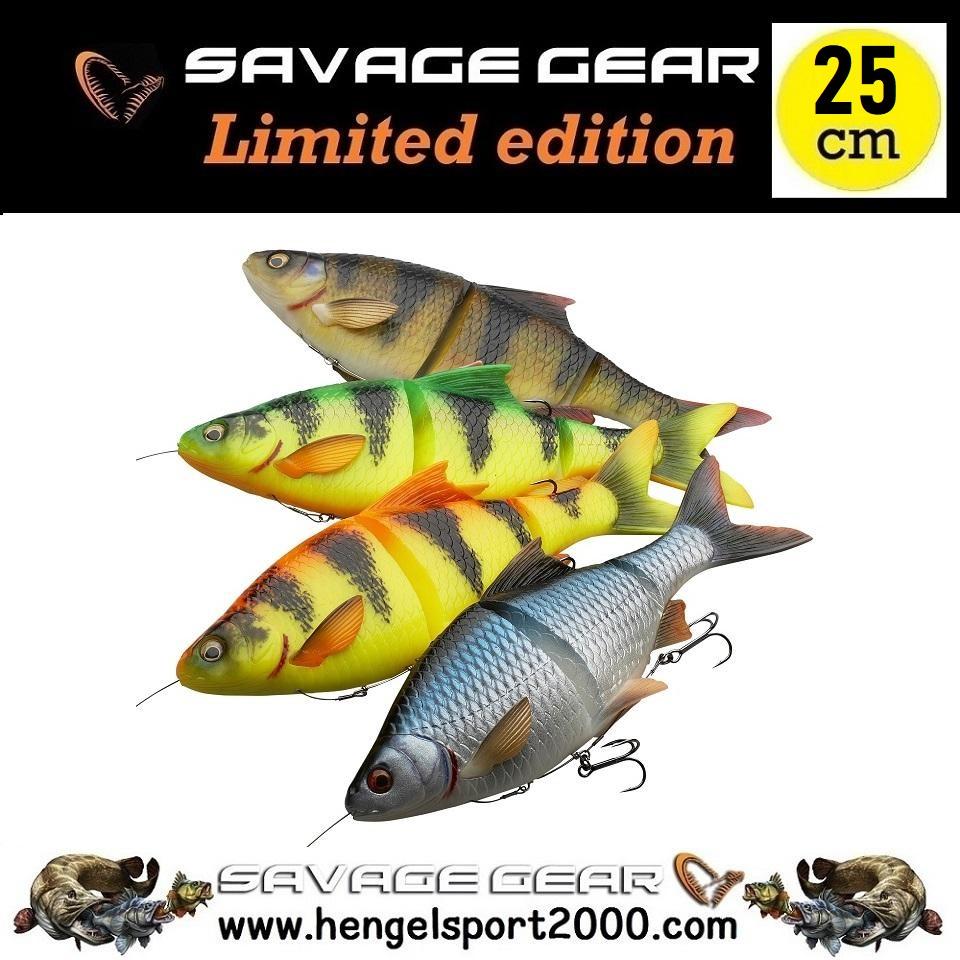 Savage Gear 4D Line Thru Roach 25cm